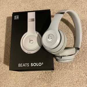 Beats Solo 3 Very good condition